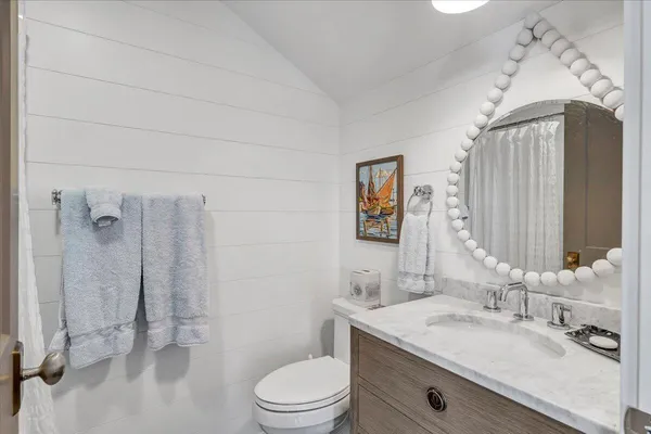 $680,000 | 835 Gangplank Road, Unit 113, Moneta, VA 24121