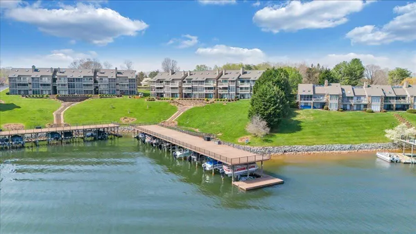 $680,000 | 835 Gangplank Road, Unit 113, Moneta, VA 24121