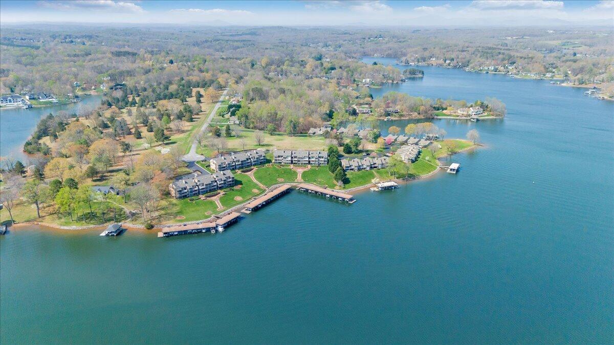 835 Gangplank Road, Unit 113 Moneta, VA 24121 - Photo 65 of 108 Aerial