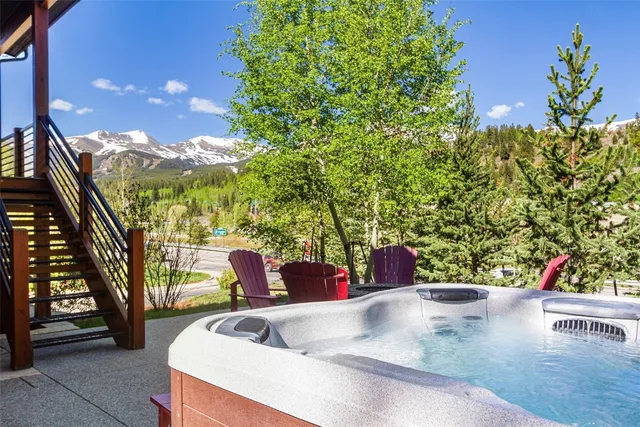 a view of outdoor space and city view