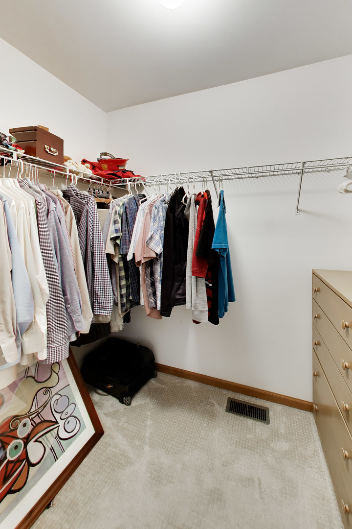 1425 Tyrell Avenue Park Ridge, IL 60068 - Photo 32 of 55 Gallery Image 32