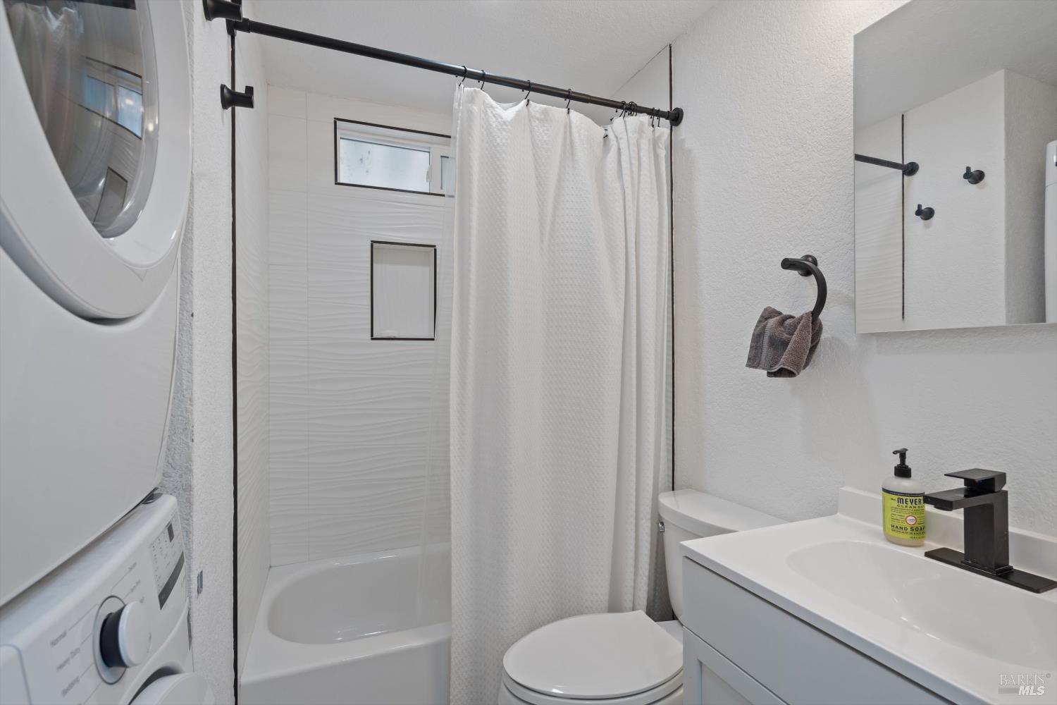 541 Mason Street, Unit 8 Healdsburg, CA 95448 - Photo 9 of 16