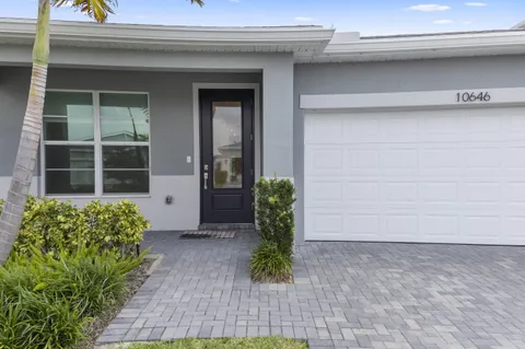 $445,000 | 10646 Hensley Street, Port St. Lucie, FL 34987