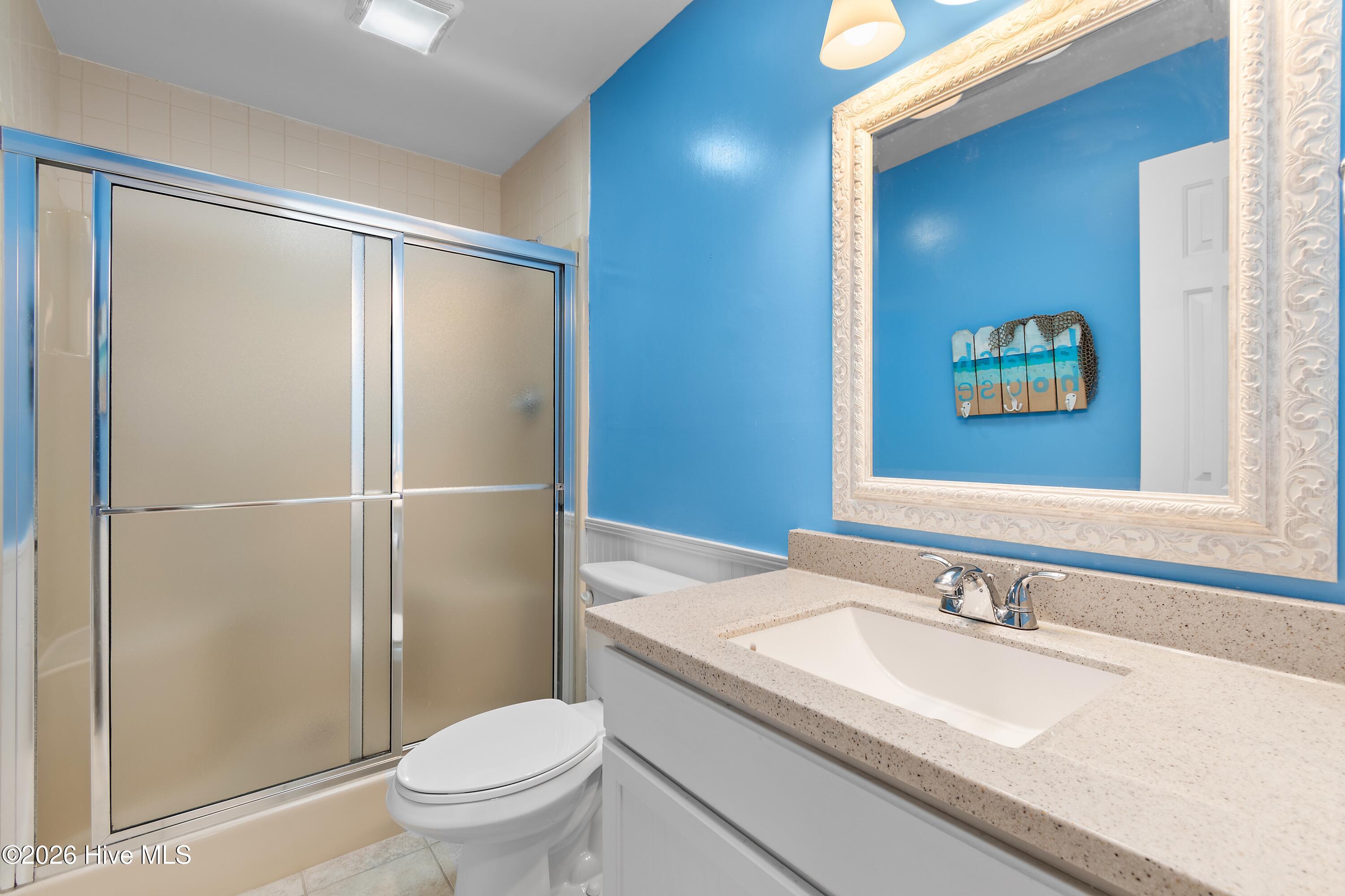 533 Leeward Way Calabash, NC 28467 - Photo 24 of 34 Guest bathroom