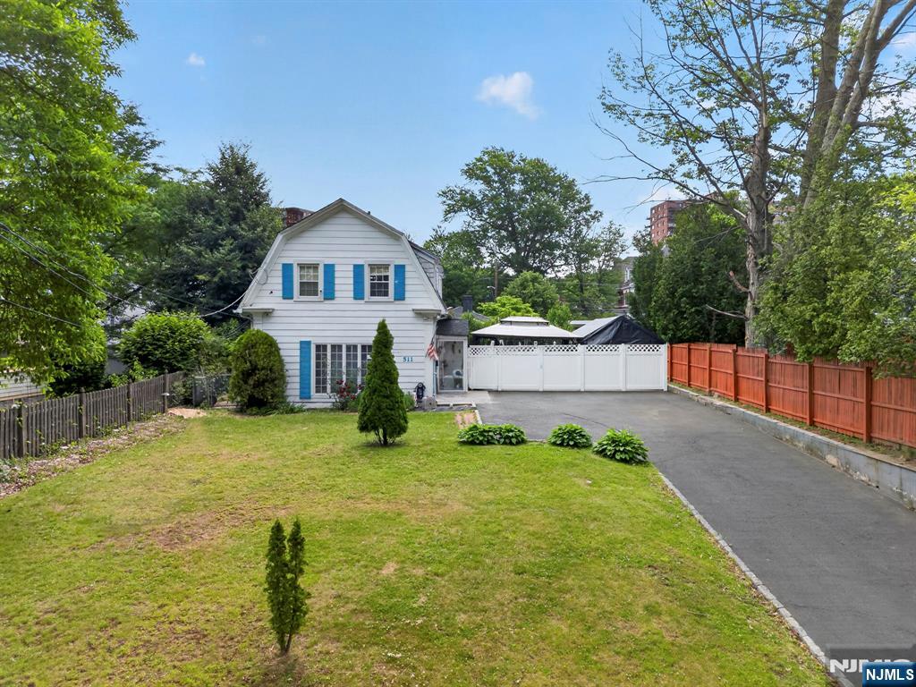 509-511 Ridge Street Newark, NJ 07104 - Photo 4 of 30