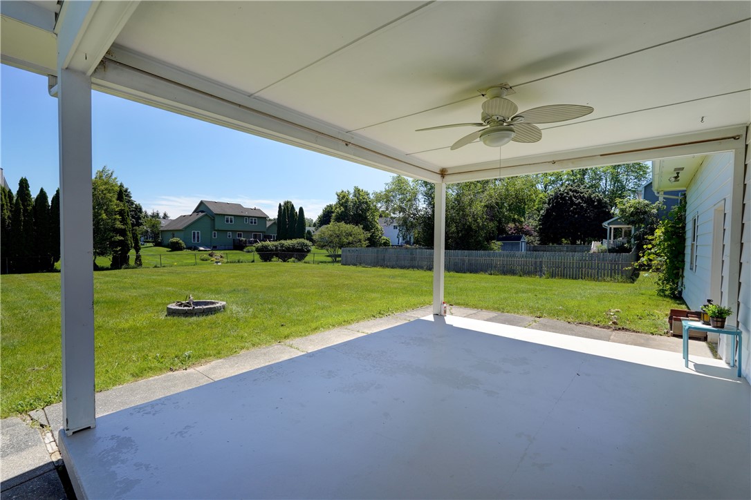 316 Webster Road Webster, NY 14580 - Photo 35 of 41