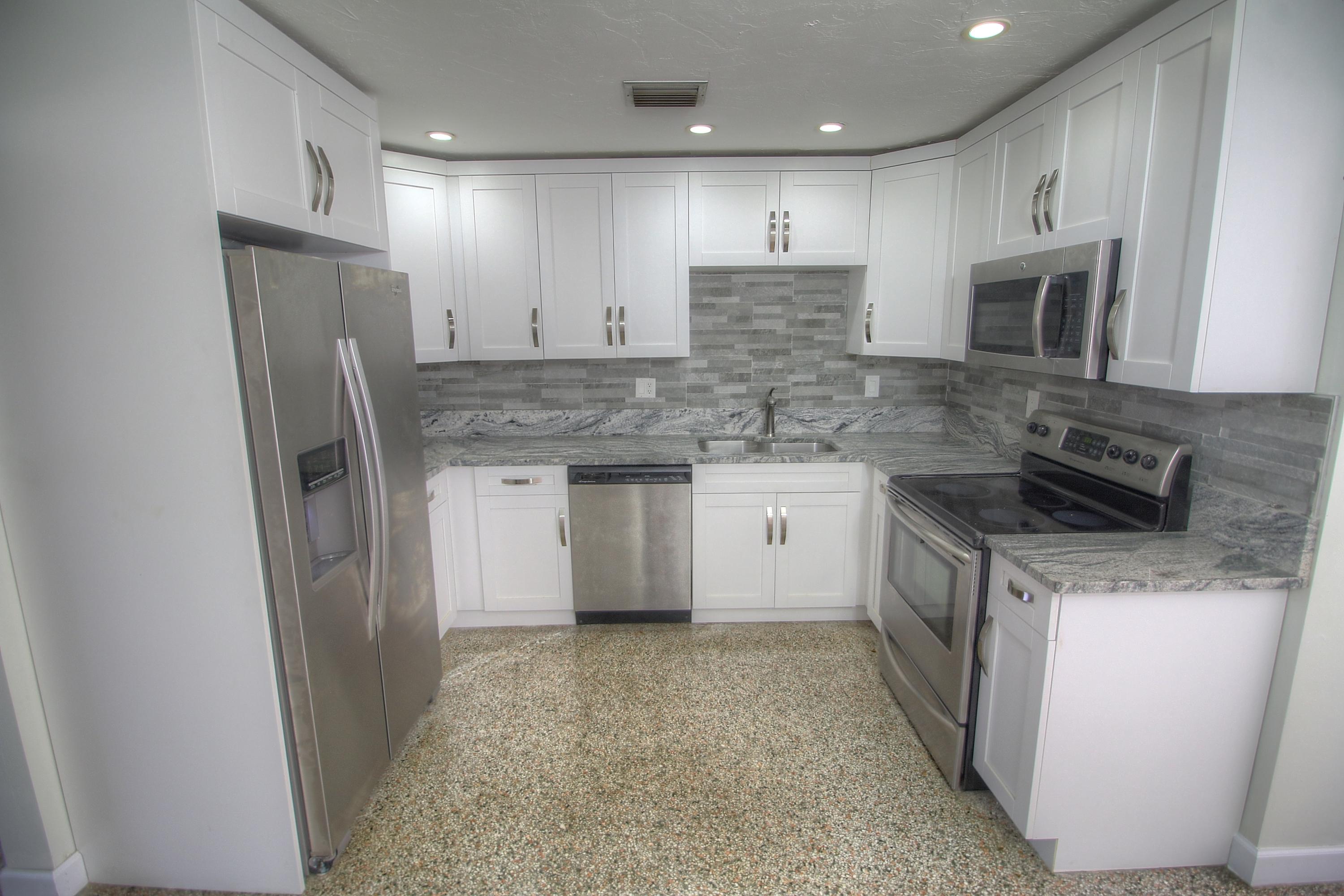 183 West 37th Street Riviera Beach, FL 33404 - Photo 12 of 33 Kitchen 2 MLS