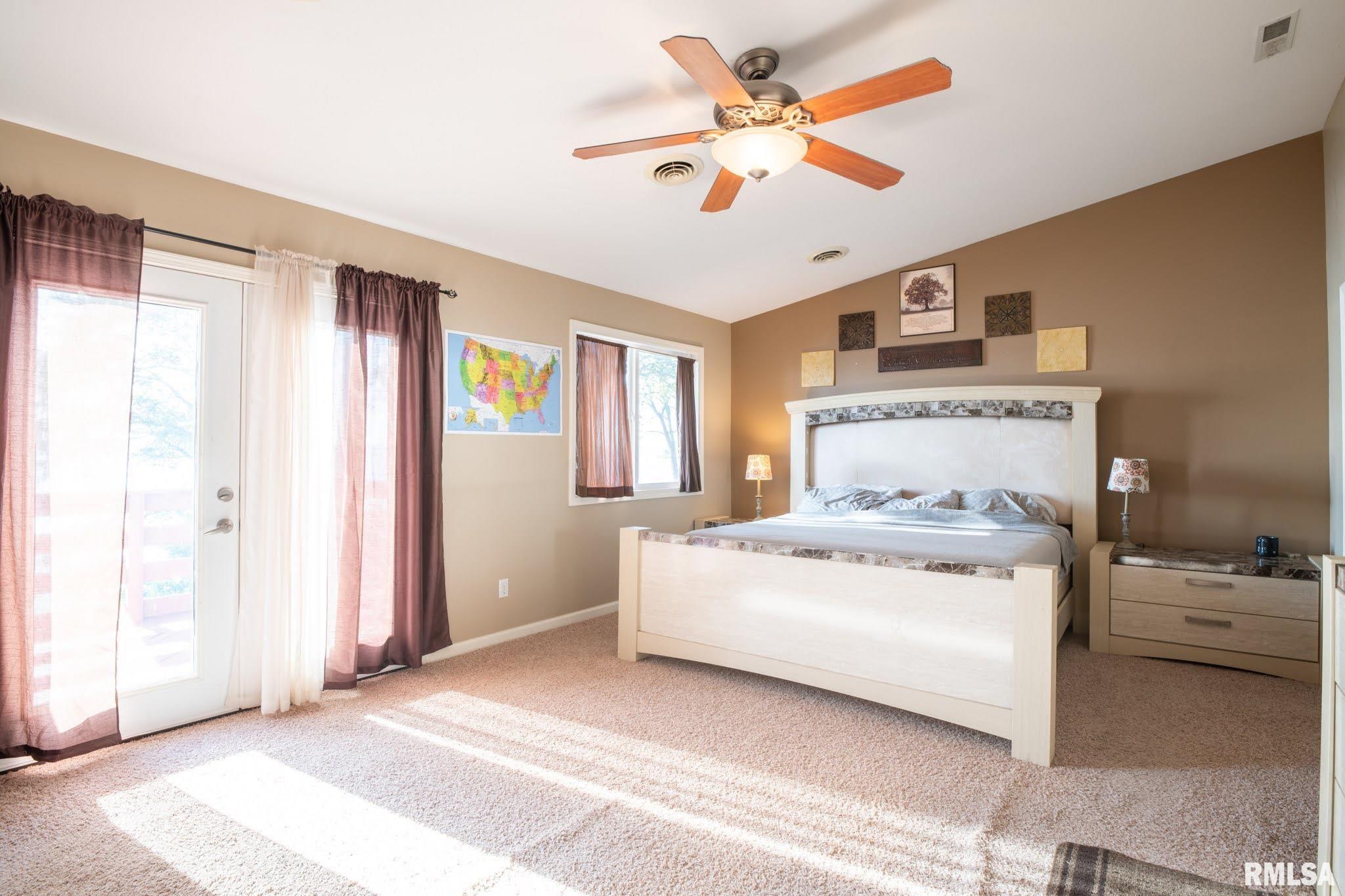 11900 North Riverview Road Chillicothe, IL 61523 - Photo 22 of 49 Gallery Image 22