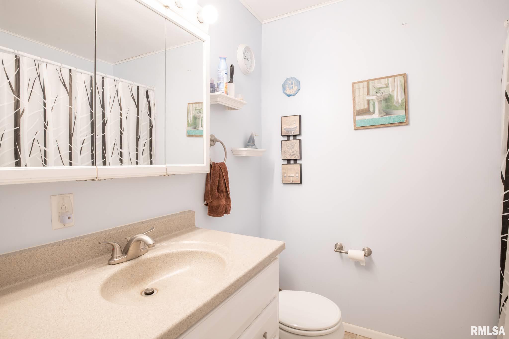 11900 North Riverview Road Chillicothe, IL 61523 - Photo 29 of 49 Gallery Image 29