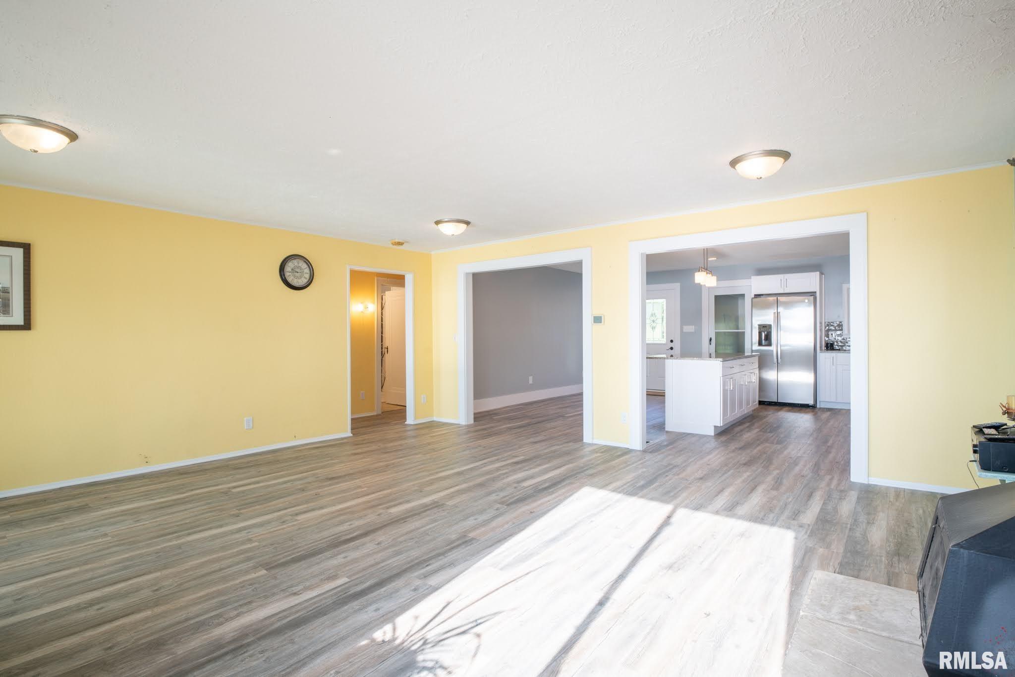 11900 North Riverview Road Chillicothe, IL 61523 - Photo 32 of 49 Gallery Image 32