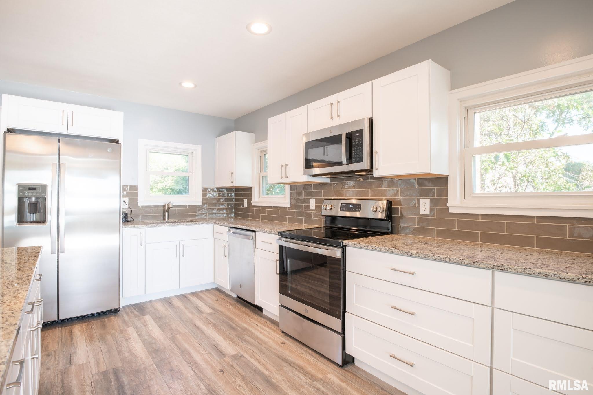 11900 North Riverview Road Chillicothe, IL 61523 - Photo 35 of 49 Gallery Image 35