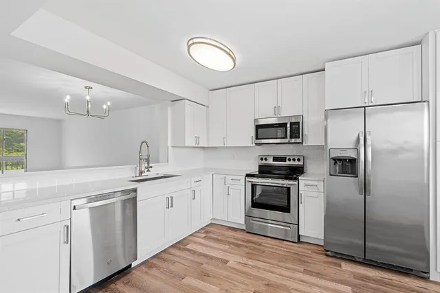 $2,500 | 7301 Amberly Lane, Unit 403, Delray Beach, FL 33446