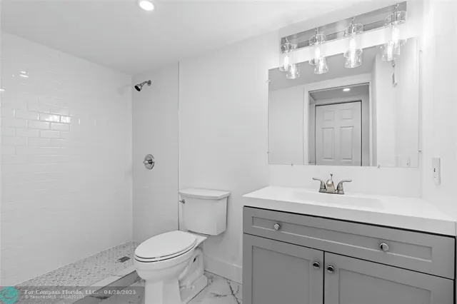 $2,500 | 7301 Amberly Lane, Unit 403, Delray Beach, FL 33446