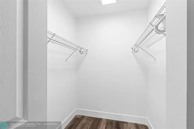 $2,500 | 7301 Amberly Lane, Unit 403, Delray Beach, FL 33446