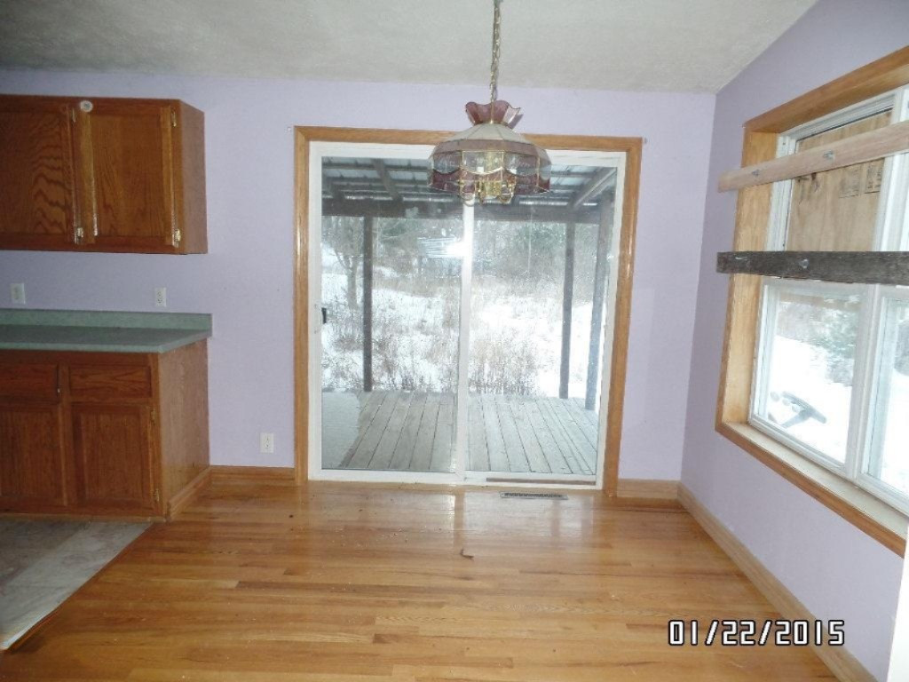 6649 South Clark Road Nashville, MI 49073 - Photo 5 of 13 SAM_1020