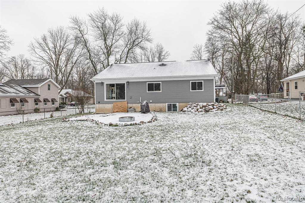 169 Dickenson Street Romeo, MI 48065 - Photo 41 of 47