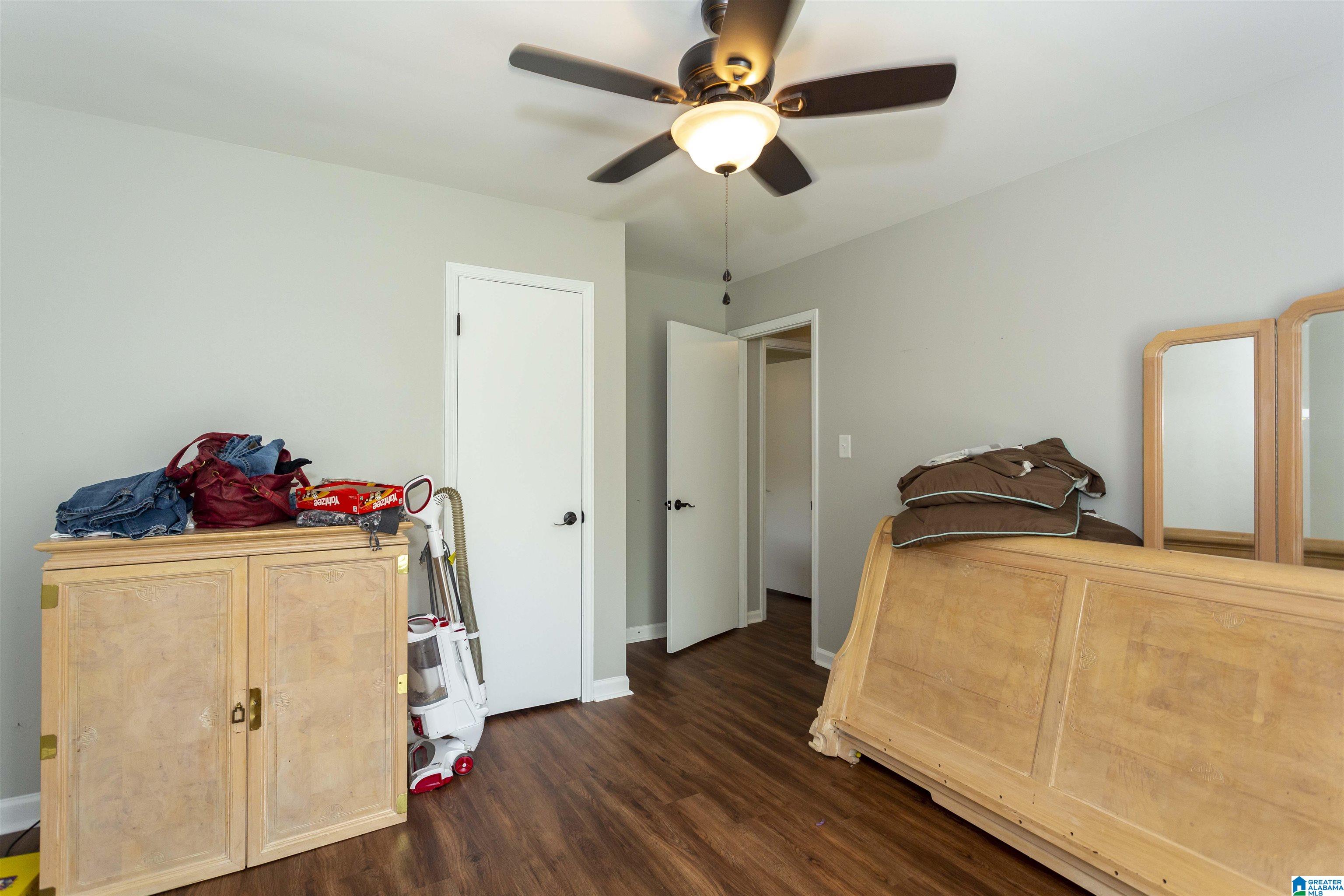 422 13th Place Pleasant Grove, AL 35127 - Photo 17 of 28