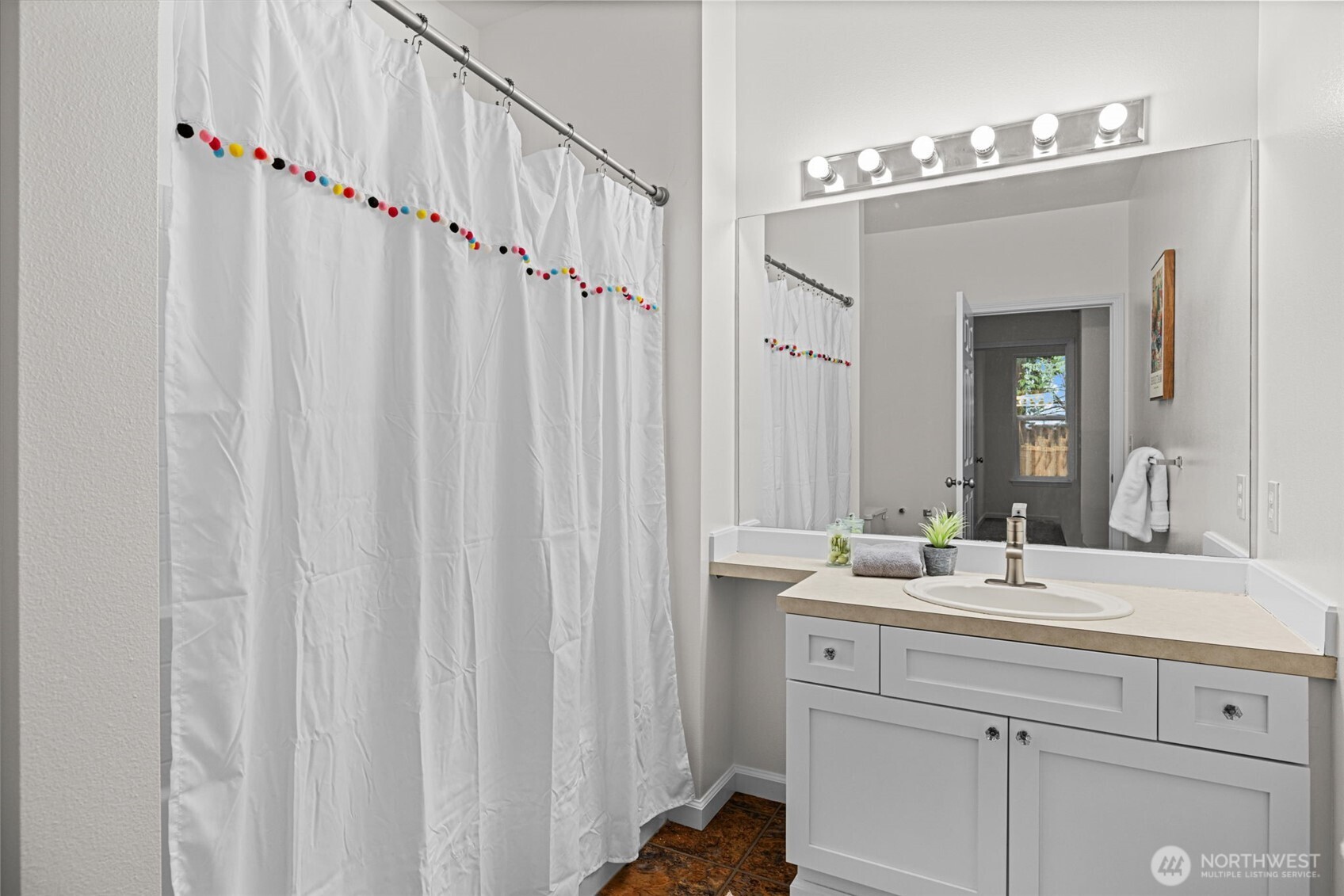 404 228th Street Southwest, Unit E101 Bothell, WA 98021 - Photo 21 of 32