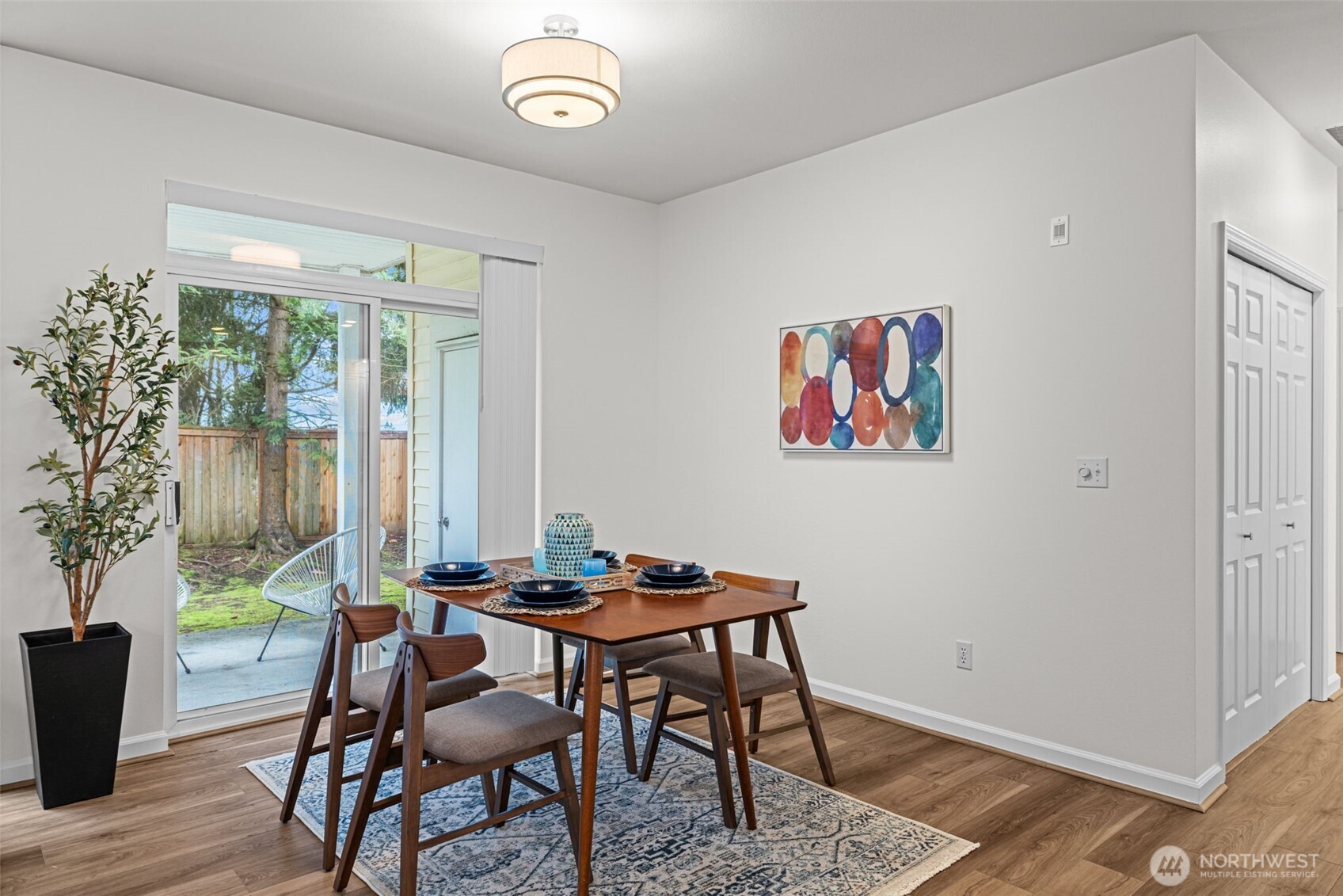 404 228th Street Southwest, Unit E101 Bothell, WA 98021 - Photo 7 of 32