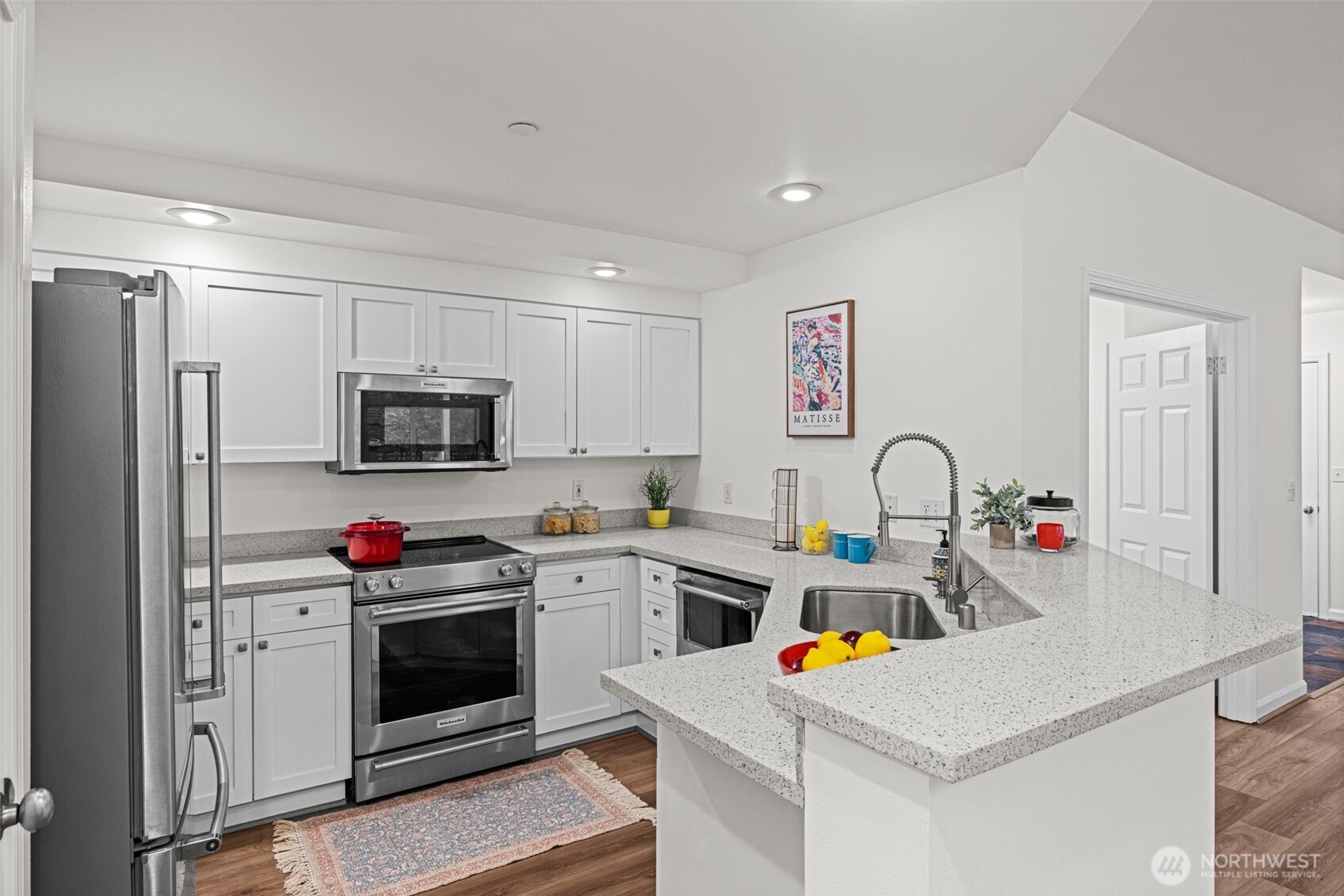 404 228th Street Southwest, Unit E101 Bothell, WA 98021 - Photo 9 of 32