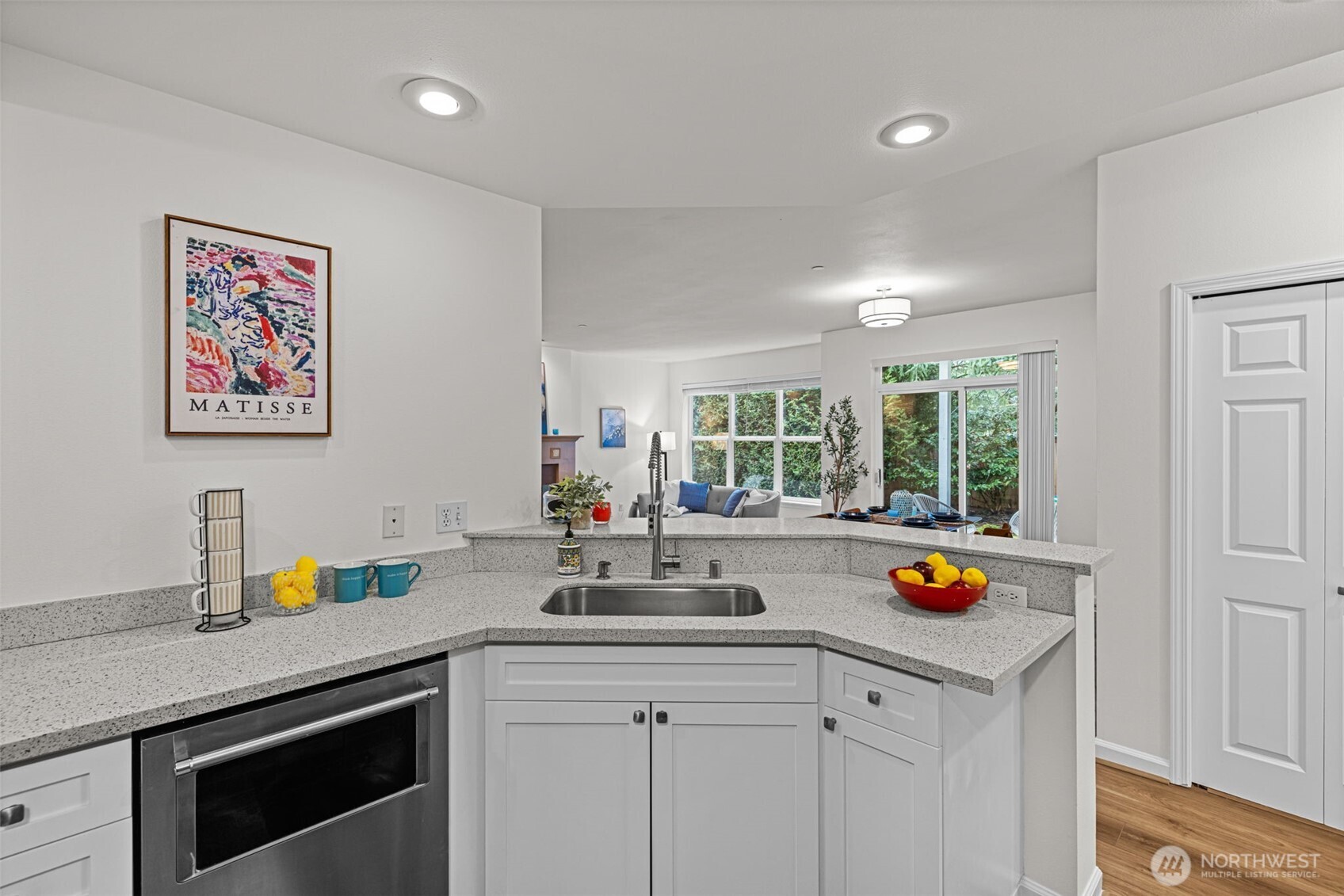 404 228th Street Southwest, Unit E101 Bothell, WA 98021 - Photo 10 of 32