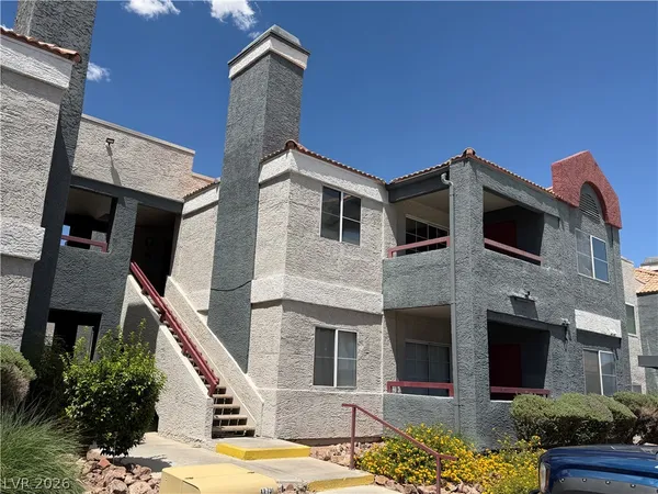 $1,650 | 8600 West Charleston Boulevard, Unit 1072, Las Vegas, NV 89117