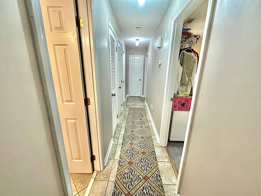 406 Rebecca Road Headland, AL 36345 - Photo 7 of 14 Gallery Image 7