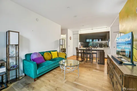 $890,000 | 388 Fulton Street, Unit 201, San Francisco, CA 94102