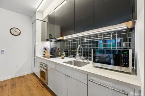 $890,000 | 388 Fulton Street, Unit 201, San Francisco, CA 94102