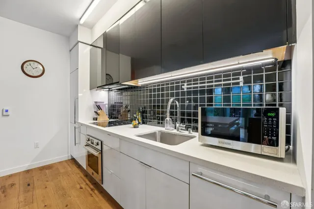 $890,000 | 388 Fulton Street, Unit 201, San Francisco, CA 94102