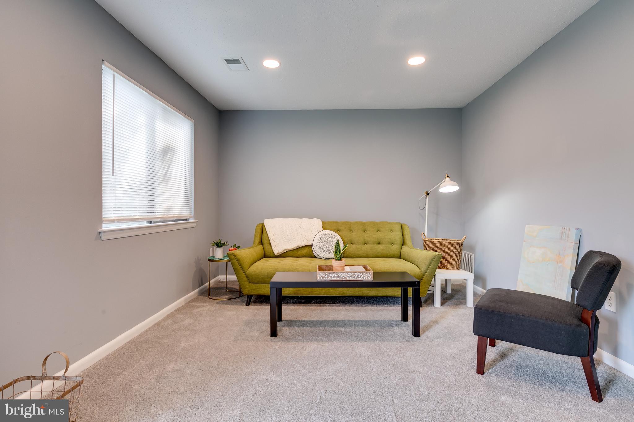 2576 Fox Ridge Court Woodbridge, VA 22192 - Photo 5 of 23