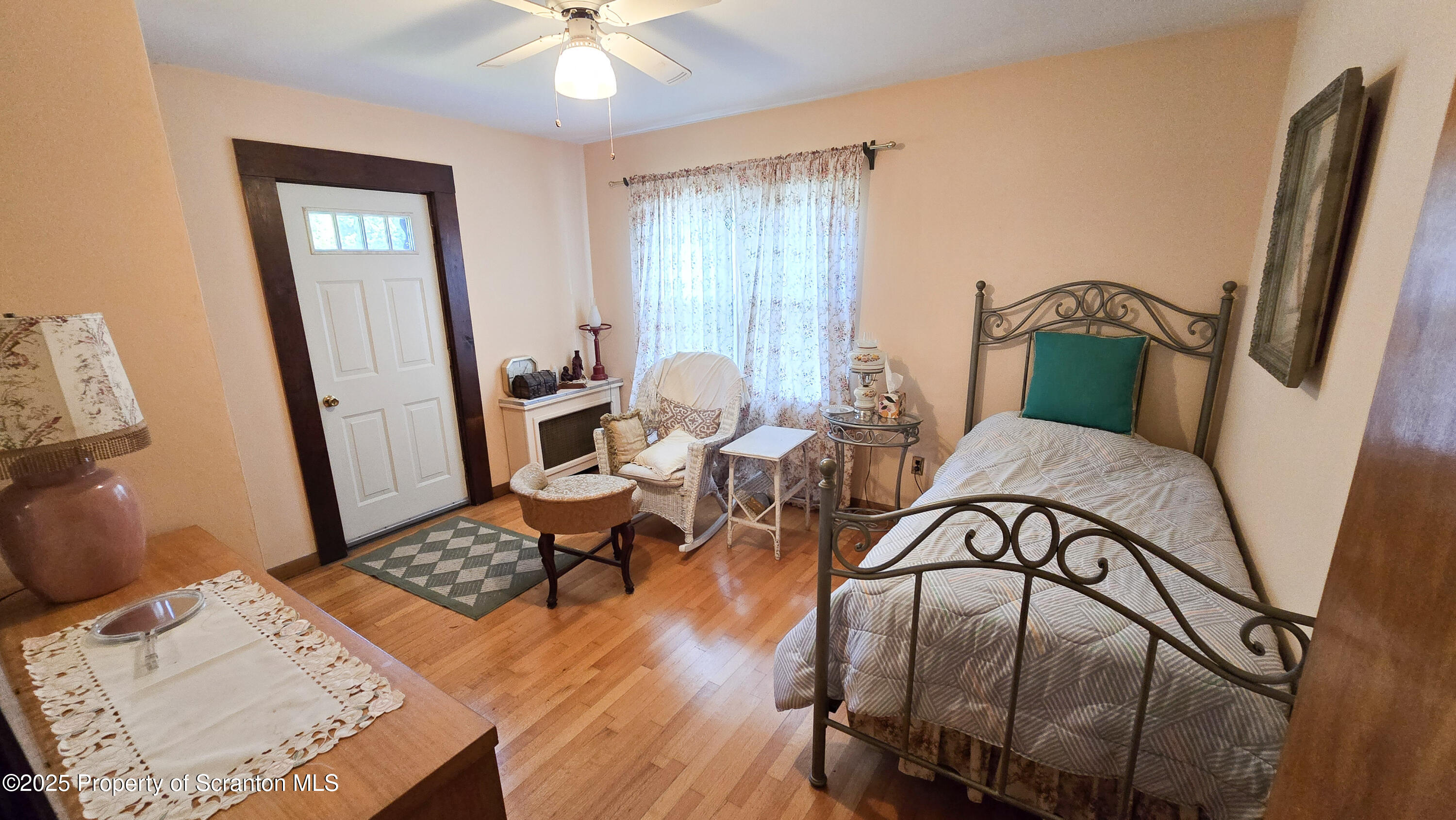 205 Carter Street Old Forge, PA 18518 - Photo 20 of 25 a living room with furniture