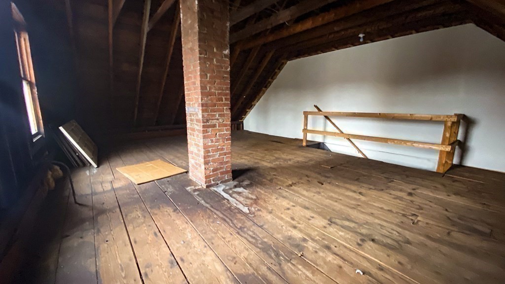 8-10 Ridge Street Andover, MA 01810 - Photo 13 of 24 Gallery Image 13