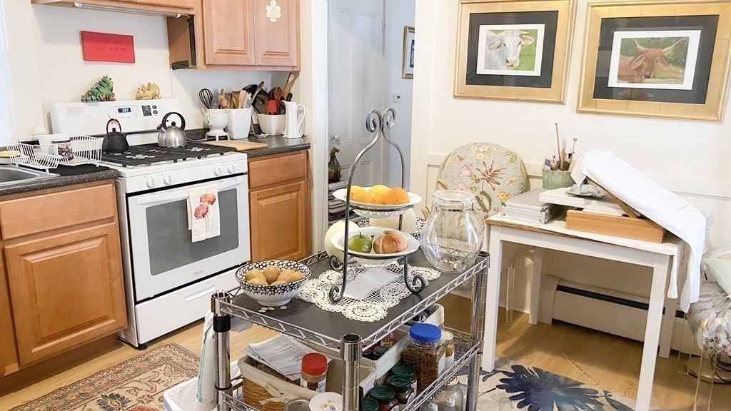 8-10 Ridge Street Andover, MA 01810 - Photo 5 of 24 Gallery Image 5