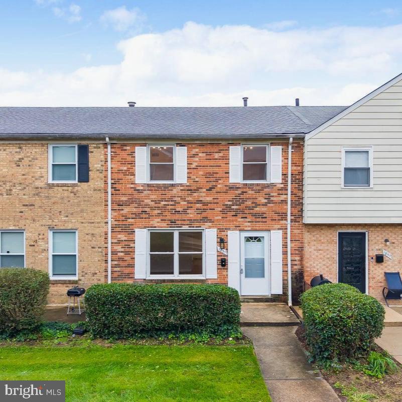 1831 Addison Road South District Heights, MD 20747 - Photo 3 of 24 Gallery Image 3