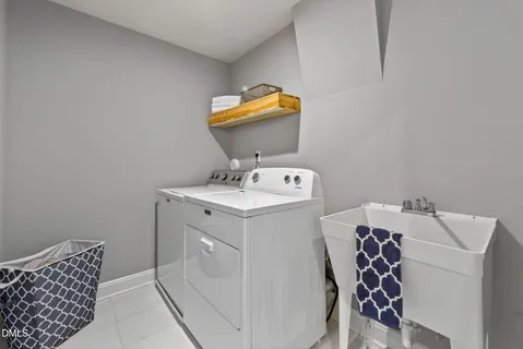 $715,000 | 4900 Sunset Stream Drive, Fuquay-Varina, NC 27526