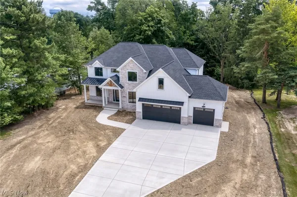 $1,750,000 | 25428 Bryden Road, Beachwood, OH 44122