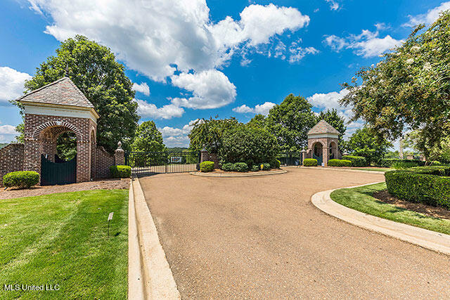 ChestnutHill_Livingston_Heritage02