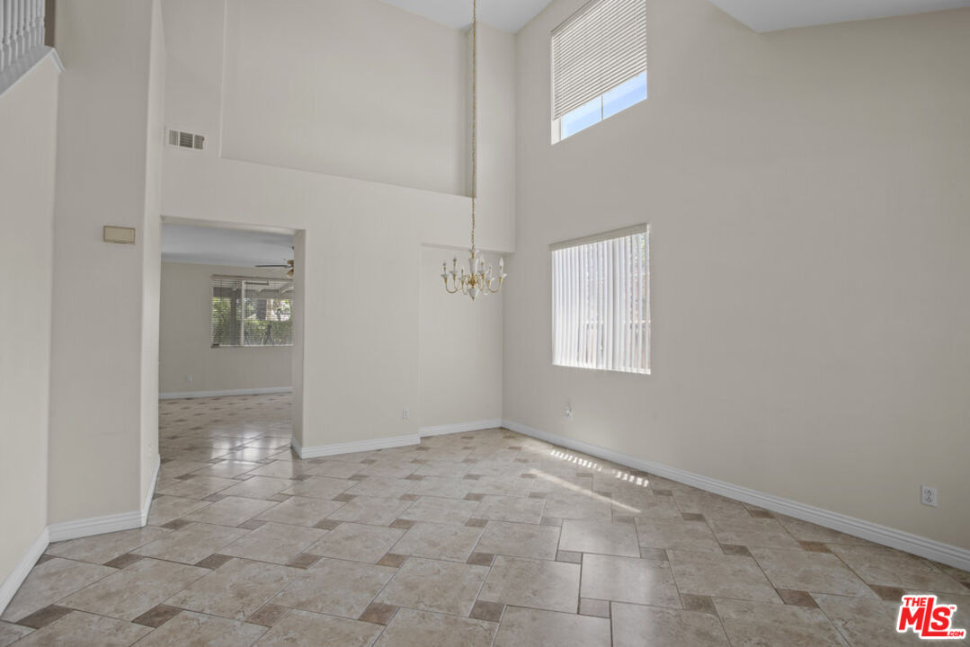 5972 Kendrick Drive Riverside, CA 92507 - Photo 13 of 50 Gallery Image 13