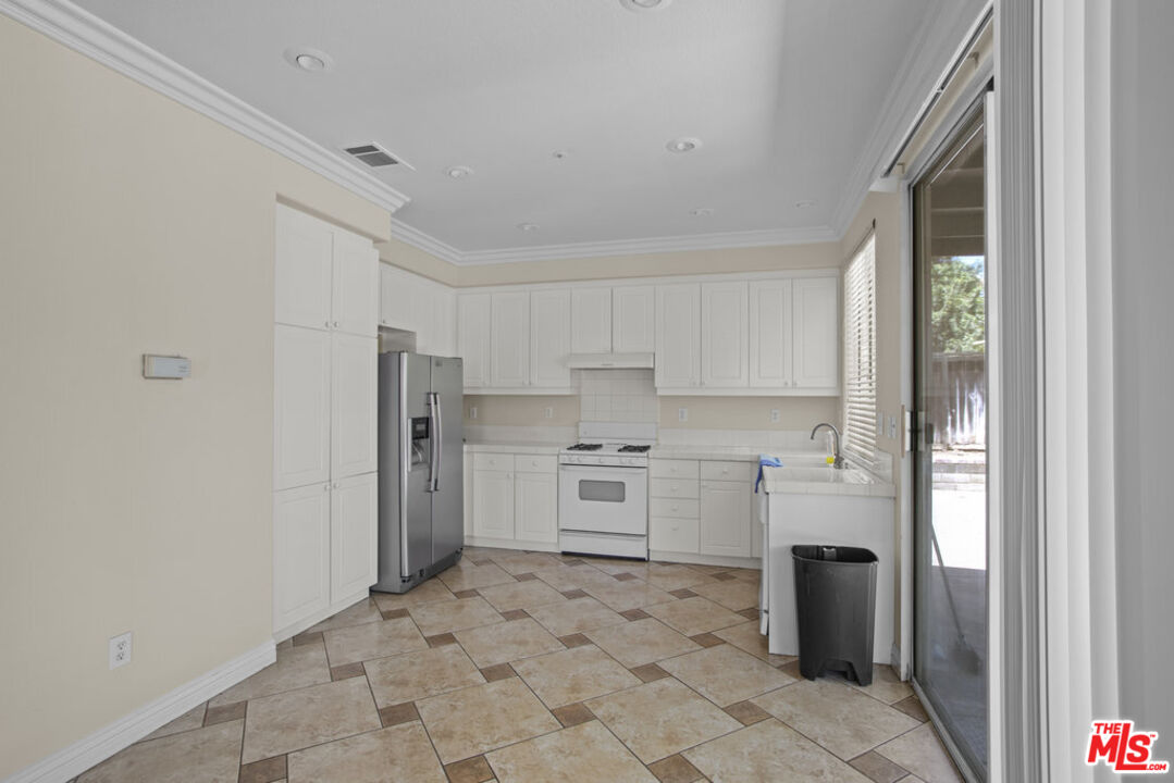 5972 Kendrick Drive Riverside, CA 92507 - Photo 19 of 50 Gallery Image 19