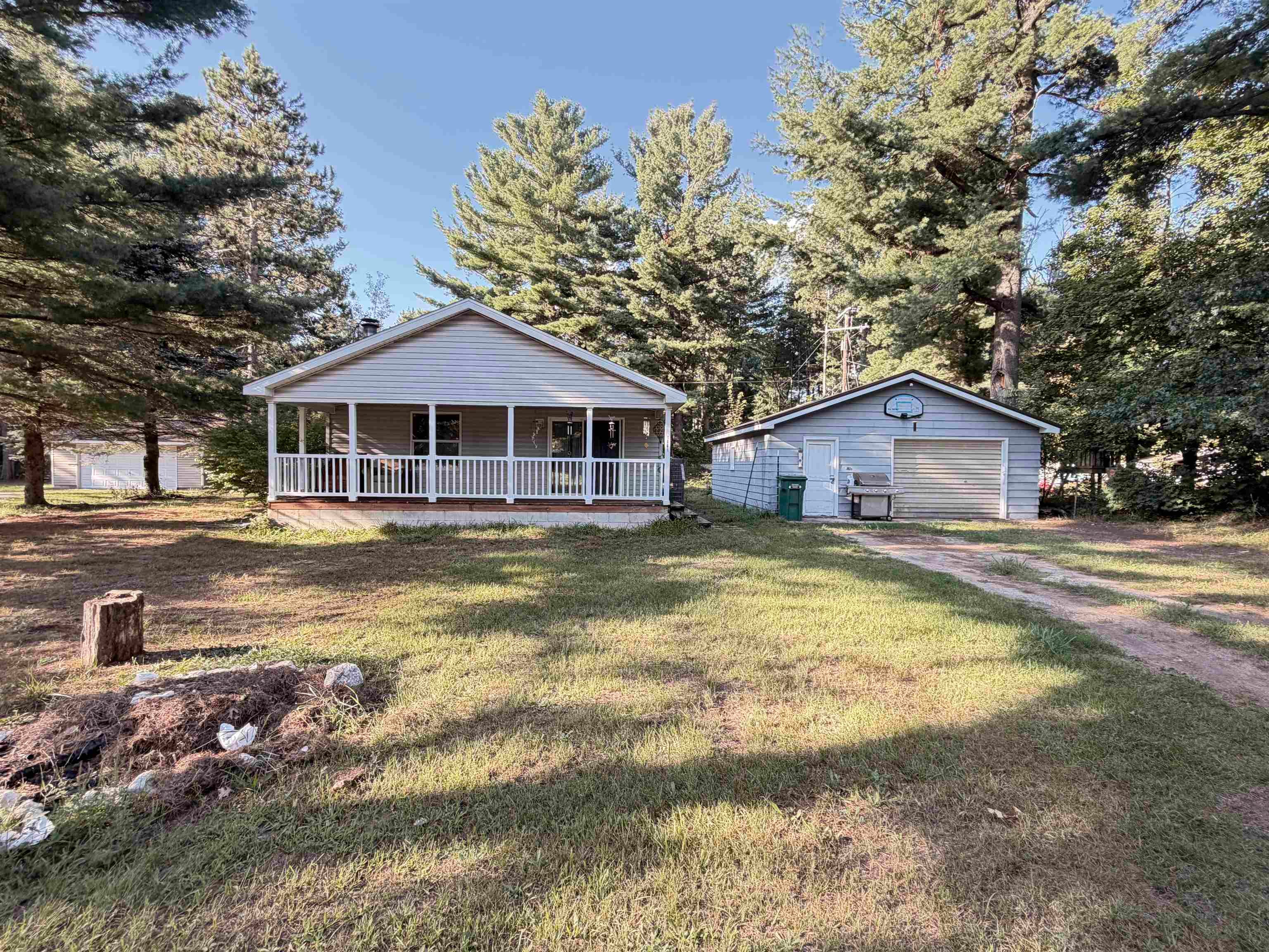 1861 East Stockwell Road Harrison, MI 48625 - Photo 1 of 42 Gallery Image 1