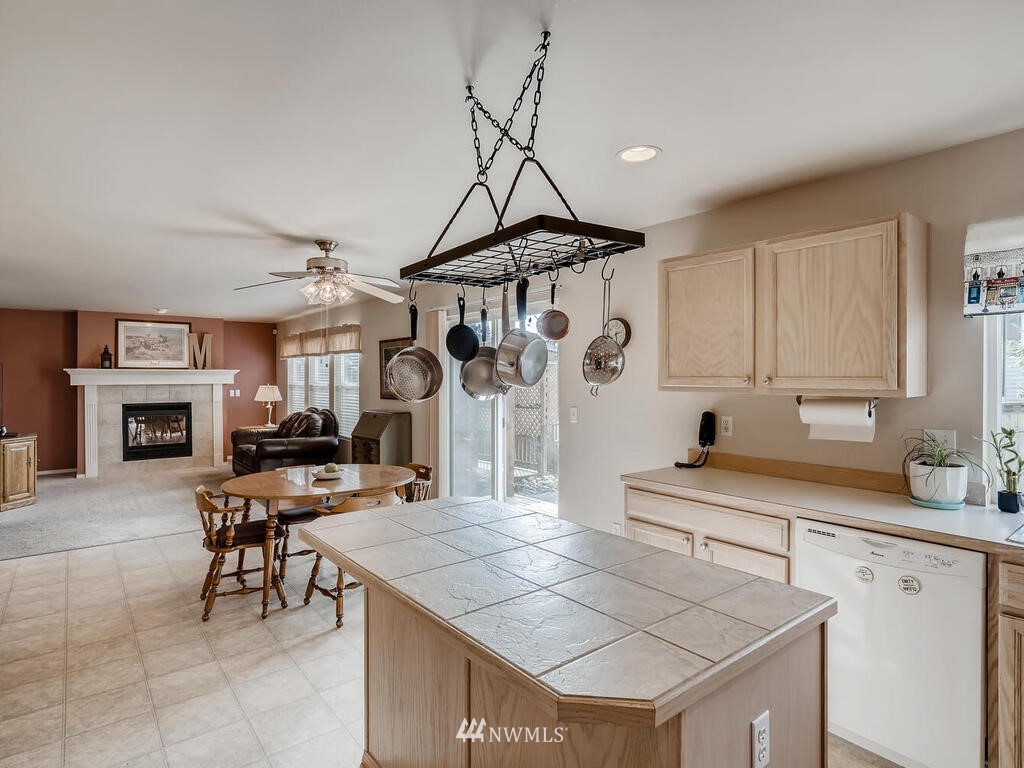 18804 1st Place West Bothell, WA 98012 - Photo 11 of 28 Gallery Image 11