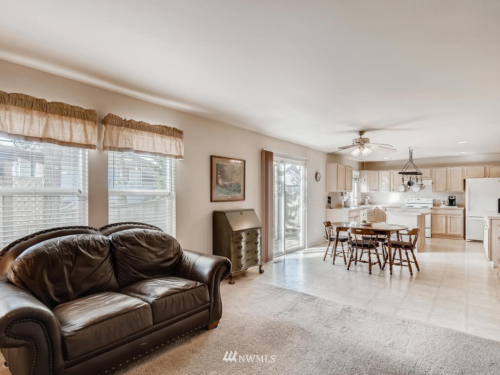 18804 1st Place West Bothell, WA 98012 - Photo 13 of 28 Gallery Image 13