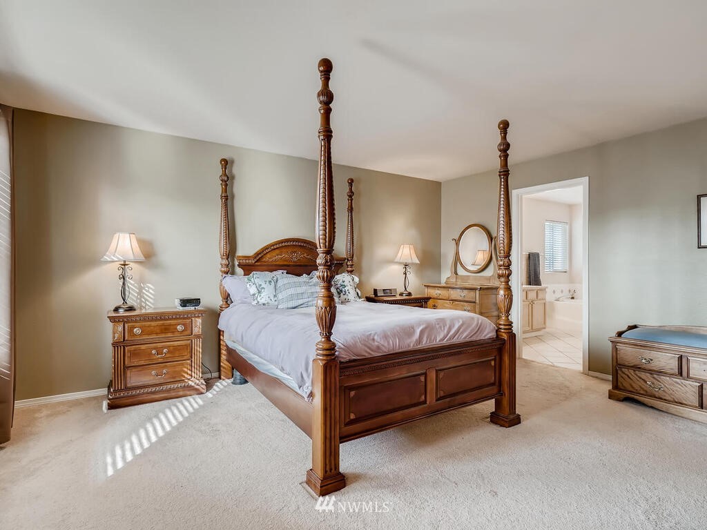 18804 1st Place West Bothell, WA 98012 - Photo 15 of 28 Gallery Image 15