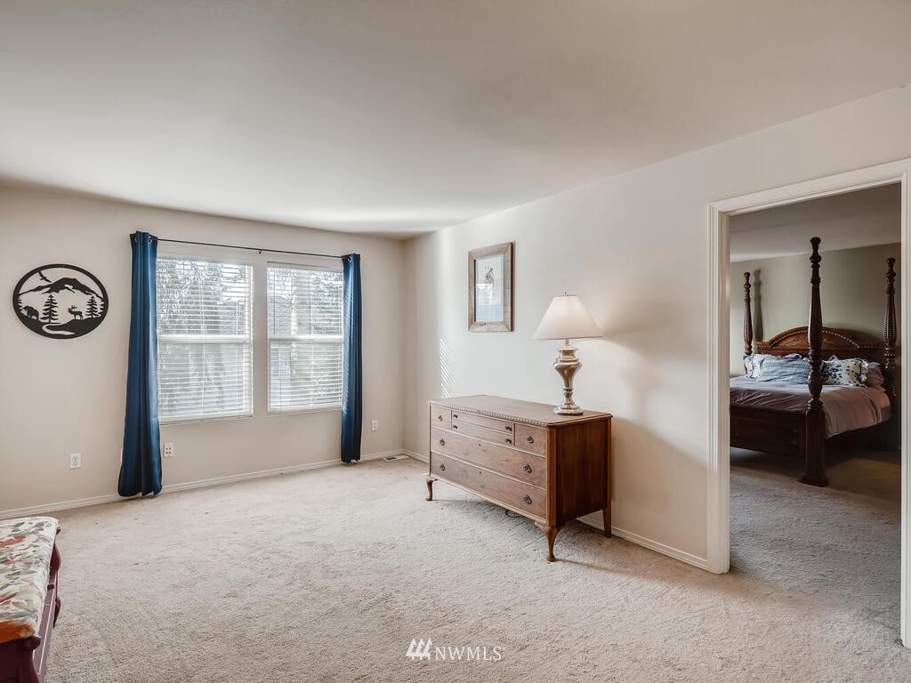 18804 1st Place West Bothell, WA 98012 - Photo 22 of 28 Gallery Image 22
