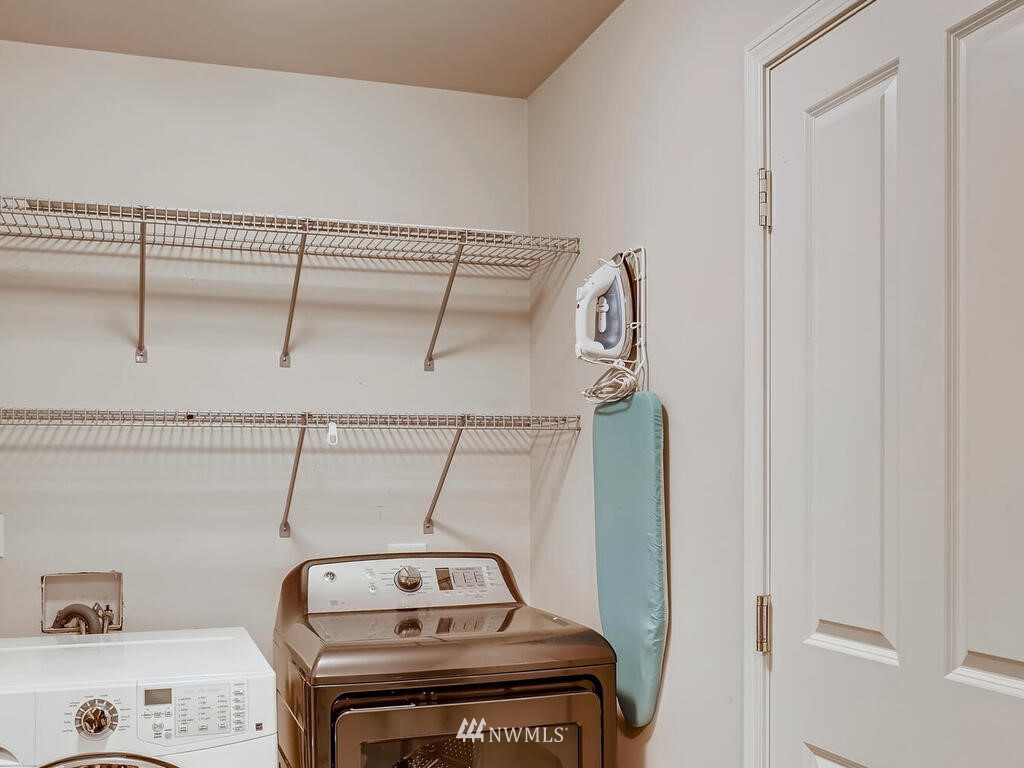 18804 1st Place West Bothell, WA 98012 - Photo 24 of 28 Gallery Image 24