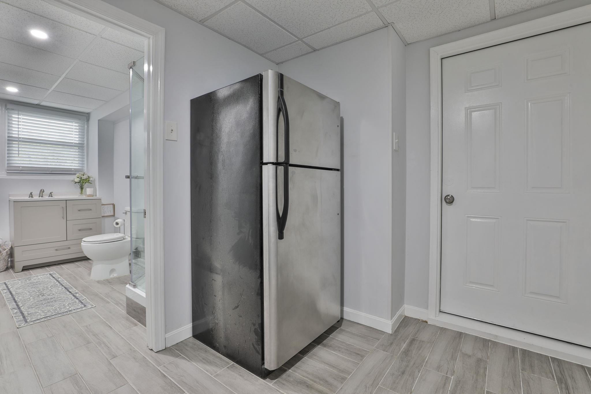 336 New Boston Road Bedford, NH 03110 - Photo 33 of 44 Gallery Image 33