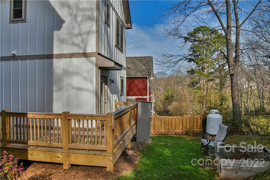 70 Wheeler Road Weaverville, NC 28787 - Photo 24 of 25 Gallery Image 24