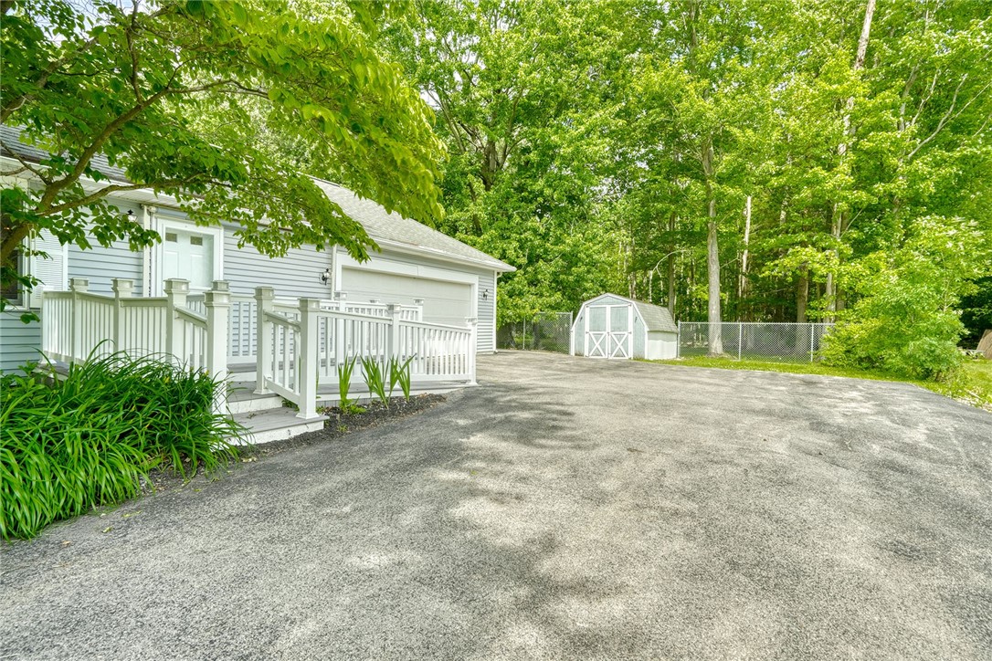 6578 Lakeside Road Ontario, NY 14519 - Photo 30 of 40