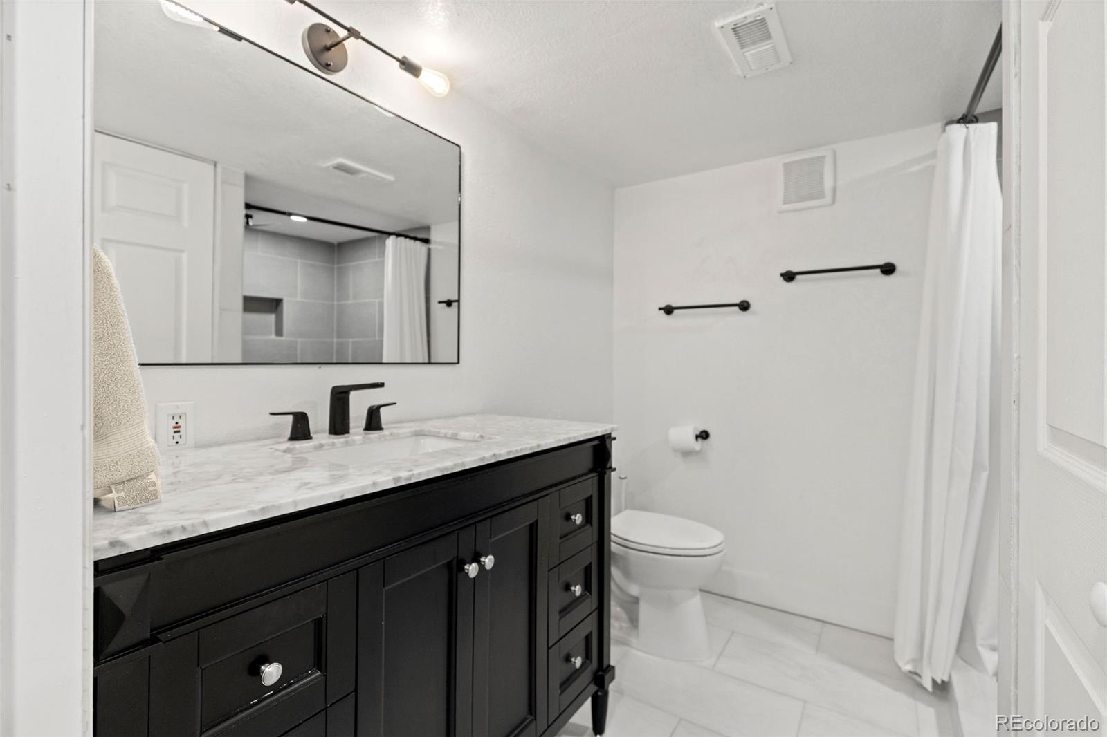 7045 Routt Street Arvada, CO 80004 - Photo 27 of 31 Gallery Image 27
